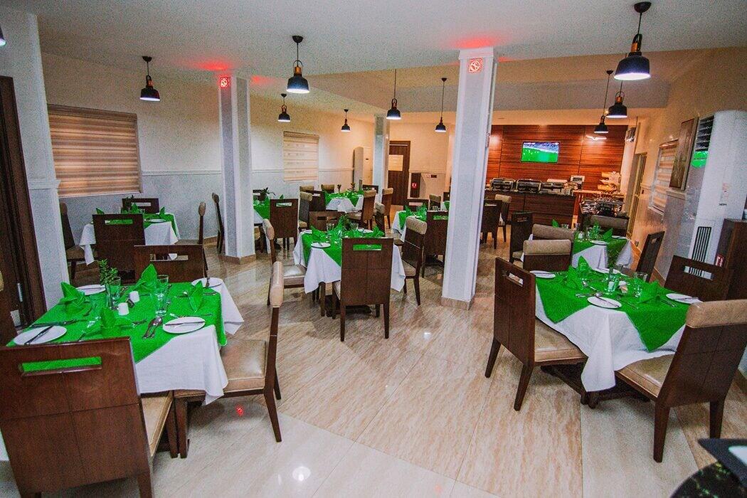 Restaurant BON Hotel Kano