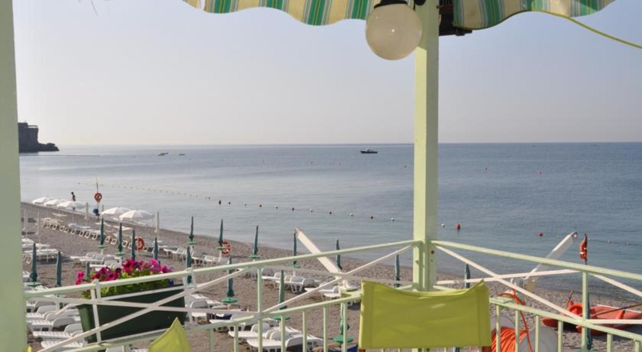 Playa Botanico San Lazzaro