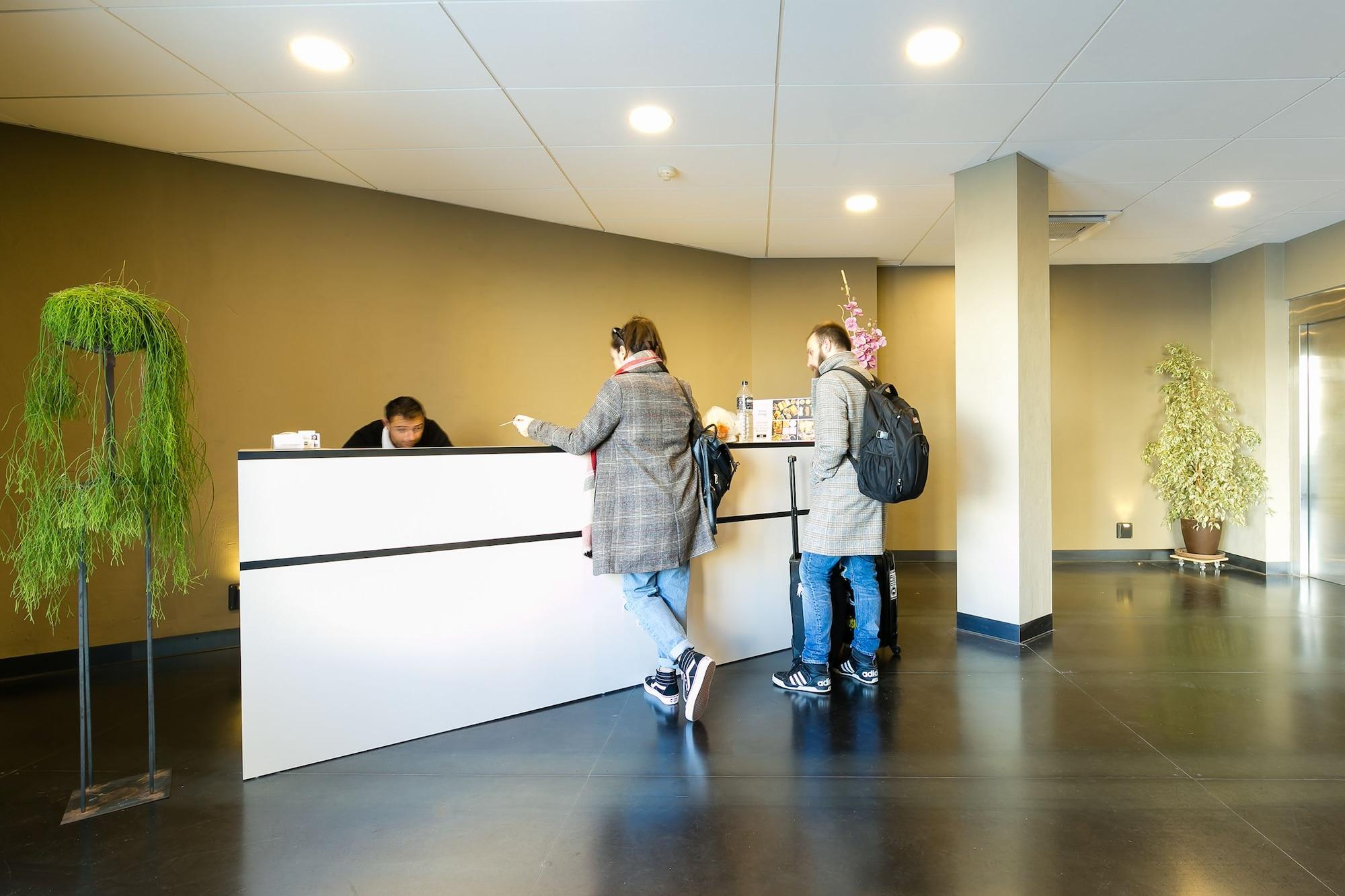 Vista Lobby Hotel Montmar