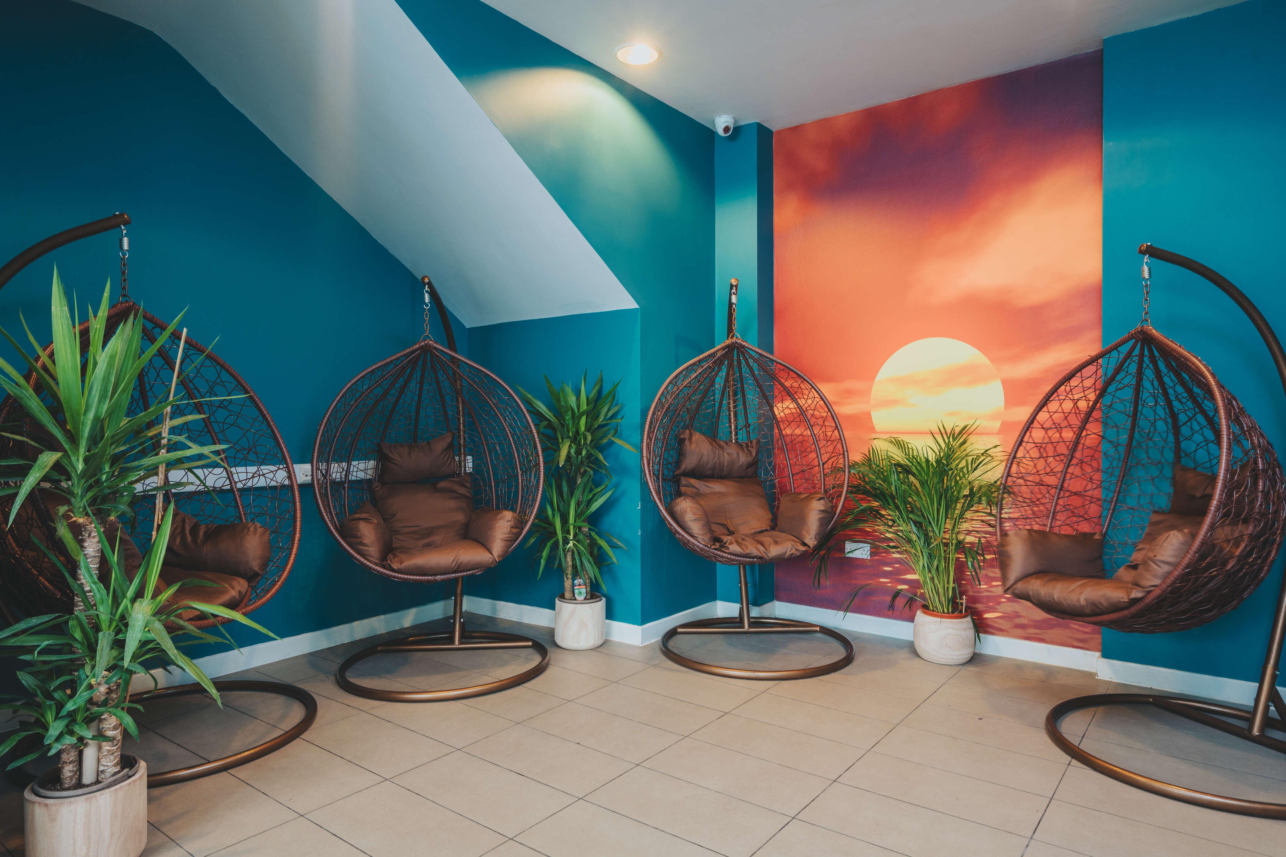 Vista Lobby Kabannas Liverpool