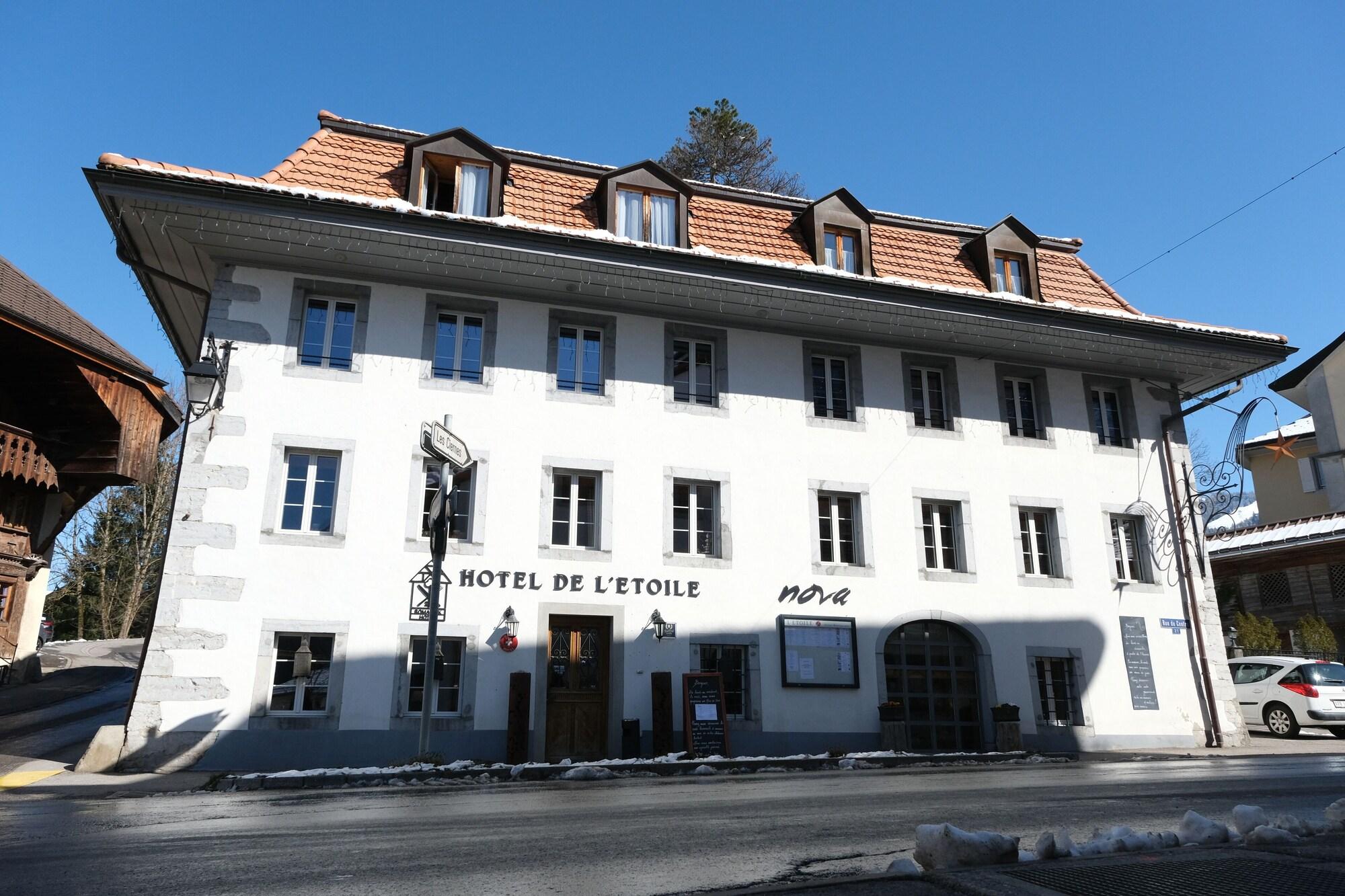 Vista Exterior Romantik Hotel L'Etoile