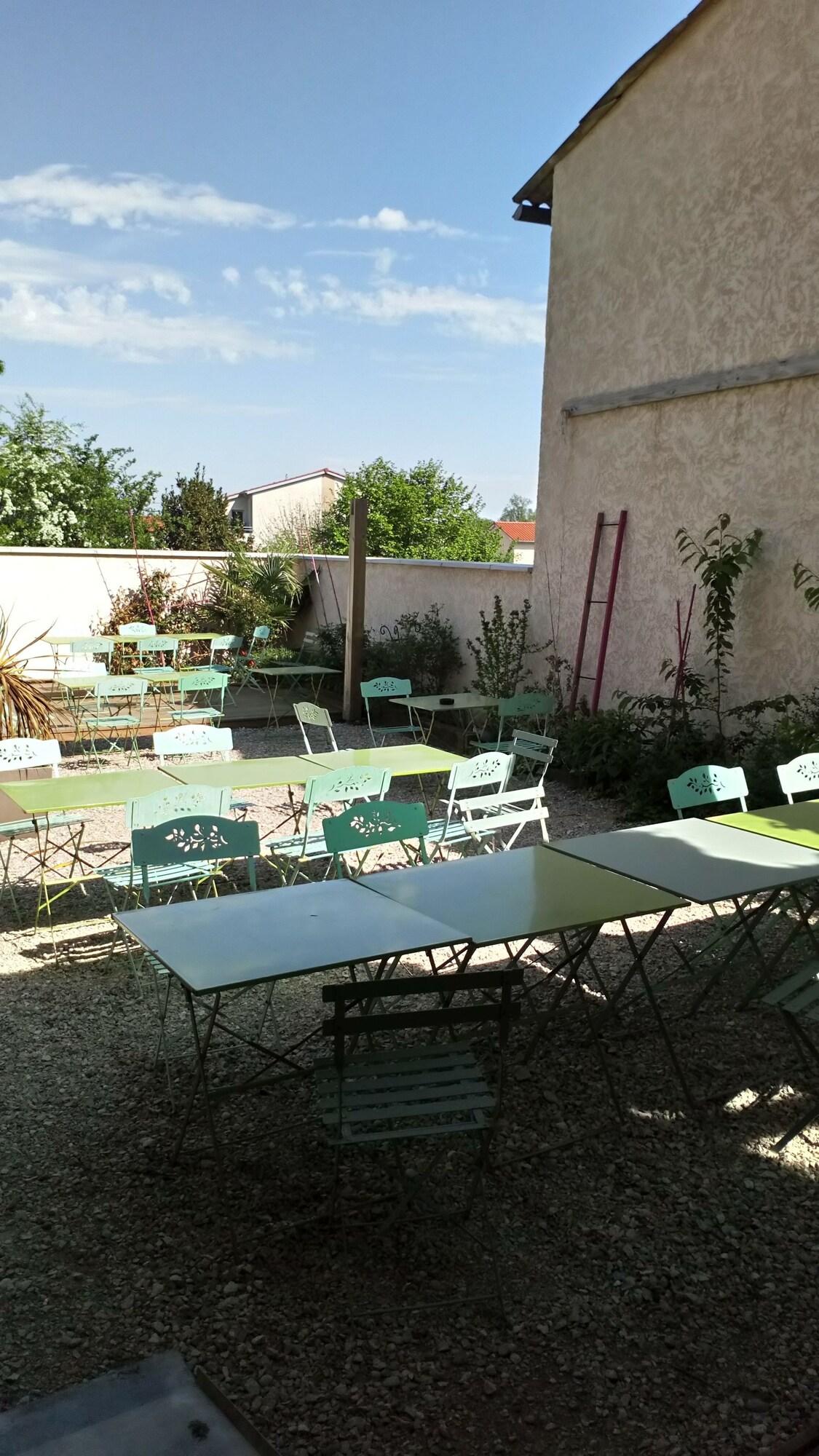 Comodidades del Alojamiento La Roseraie