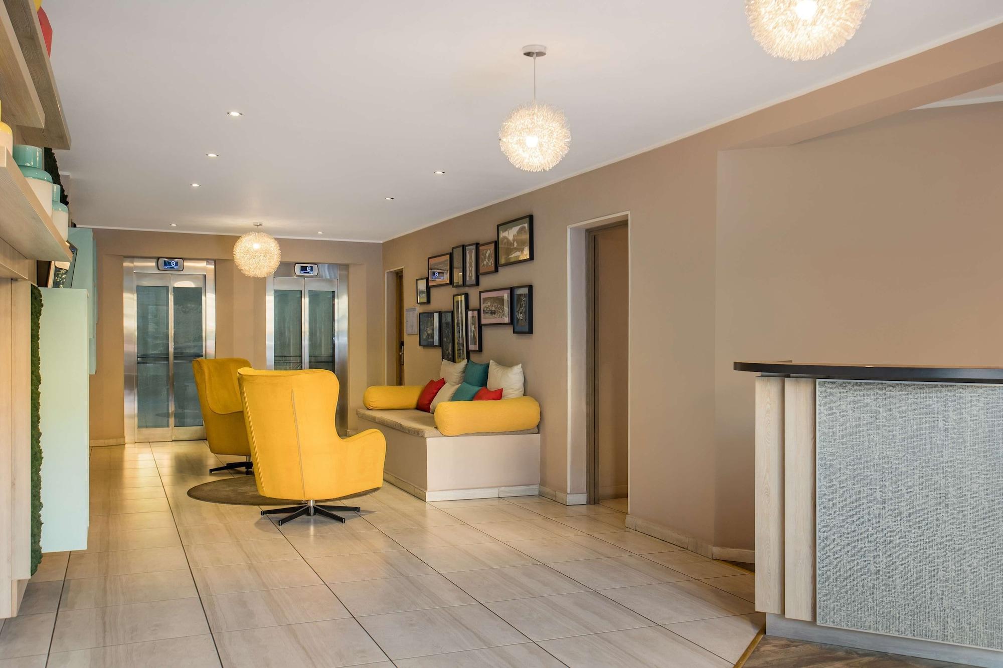 Vista Lobby Radisson Serviced Apartments Antananarivo City Centre