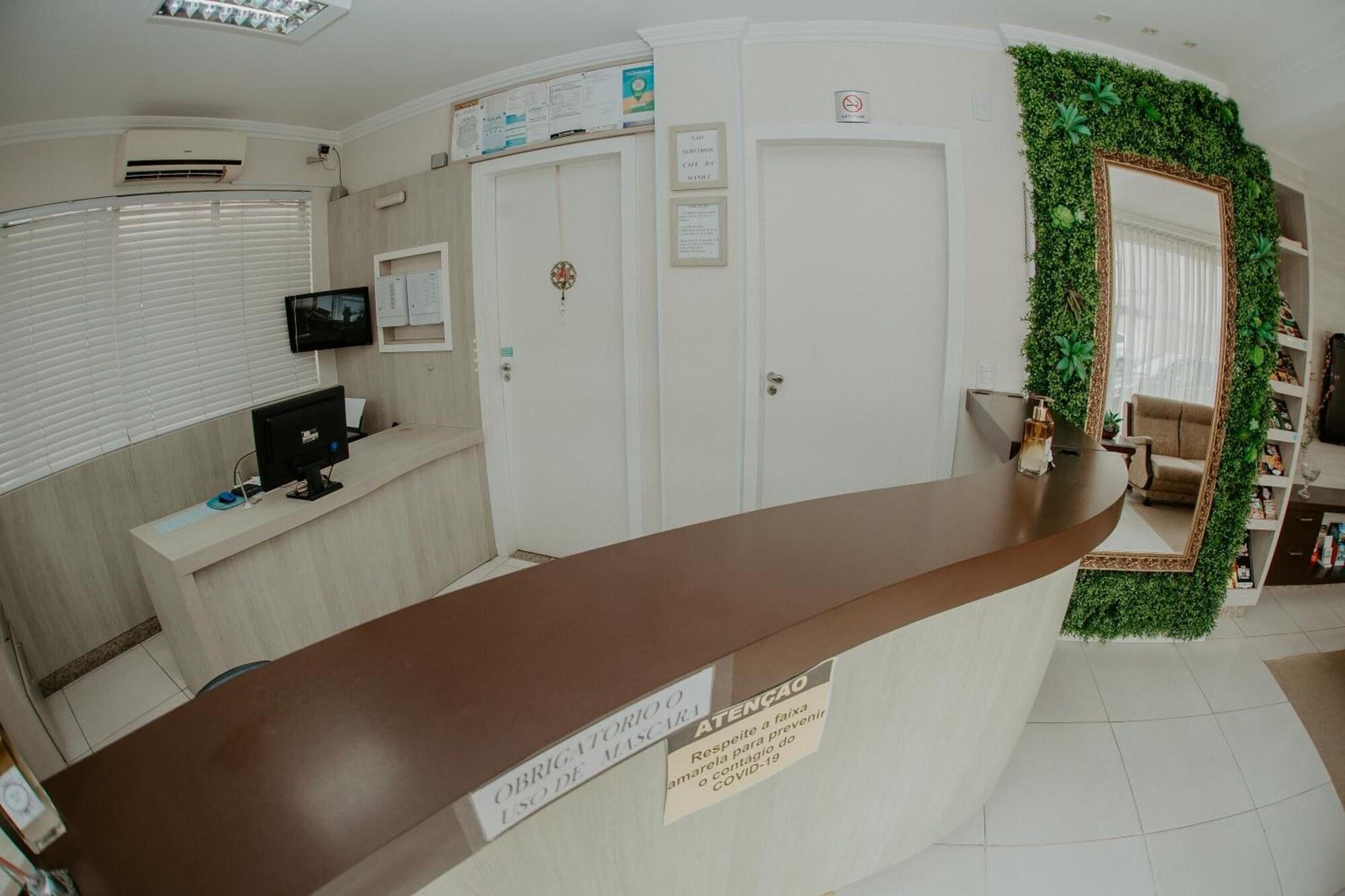 Vista do lobby Hotel Dinamarca