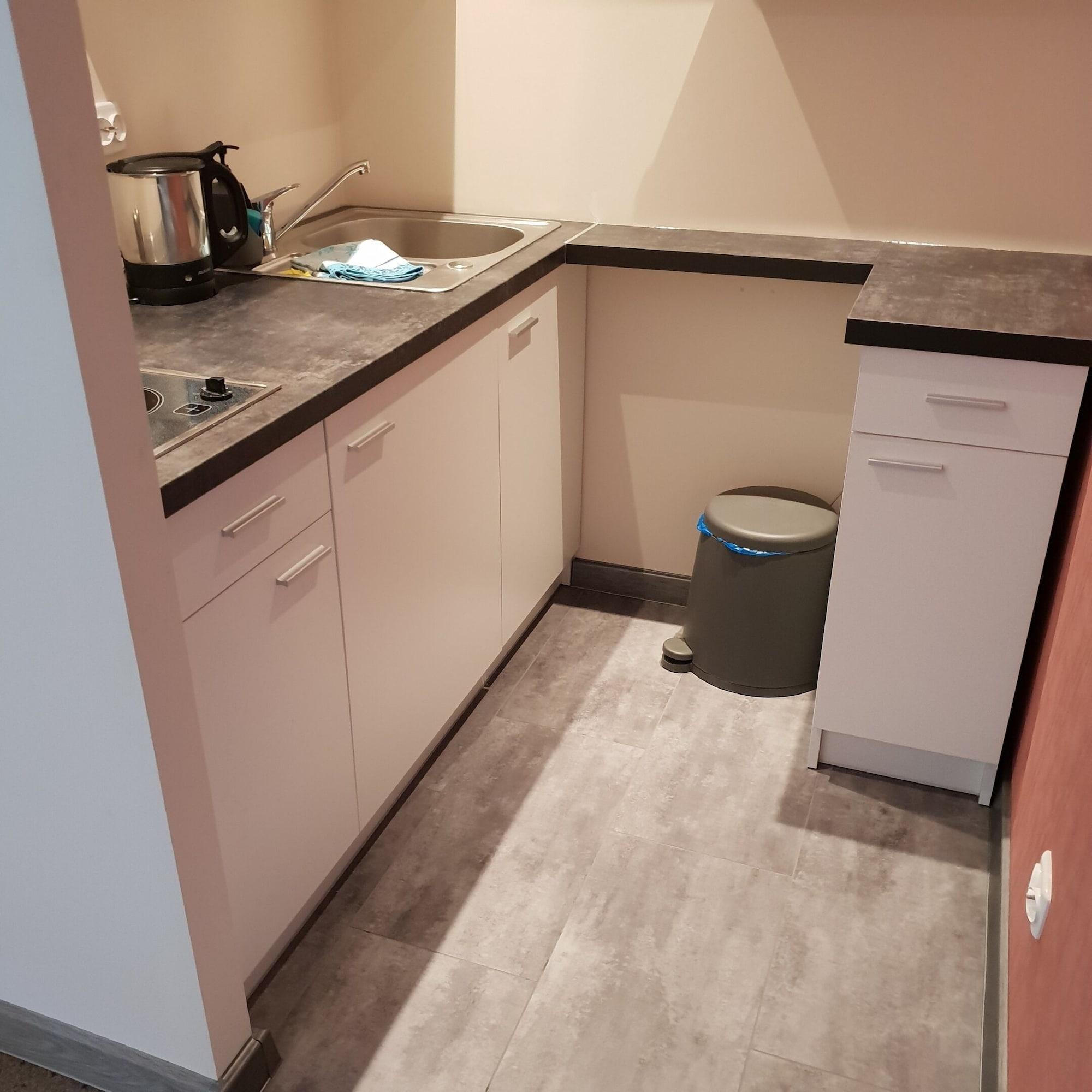 Equipamiento de Habitación Willa Azalia