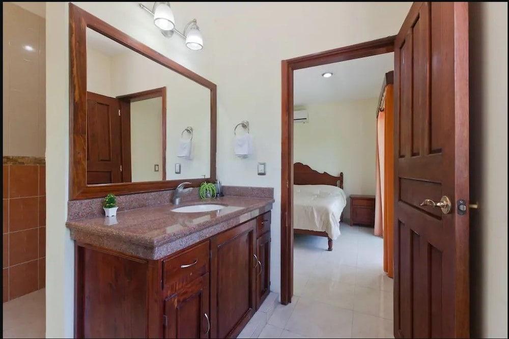 Baño Villas Gamboa