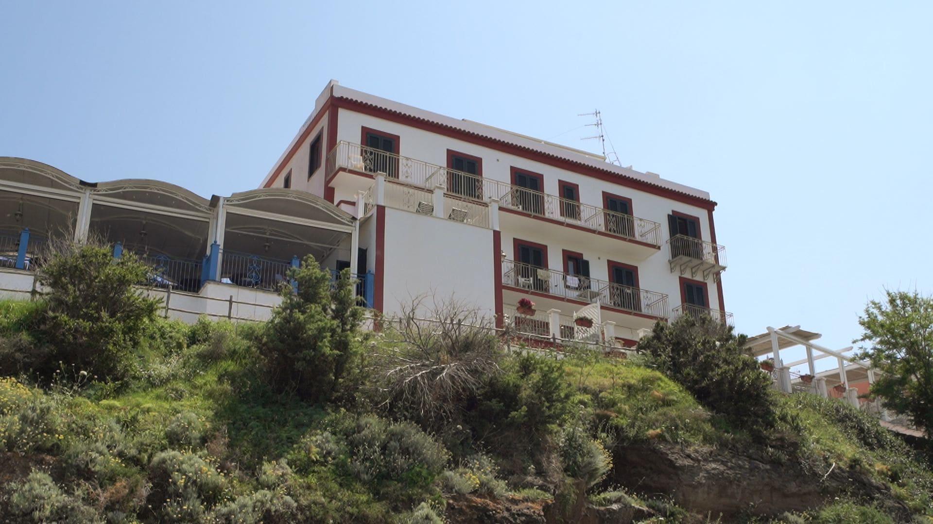 Vista Exterior Hotel Isolabella