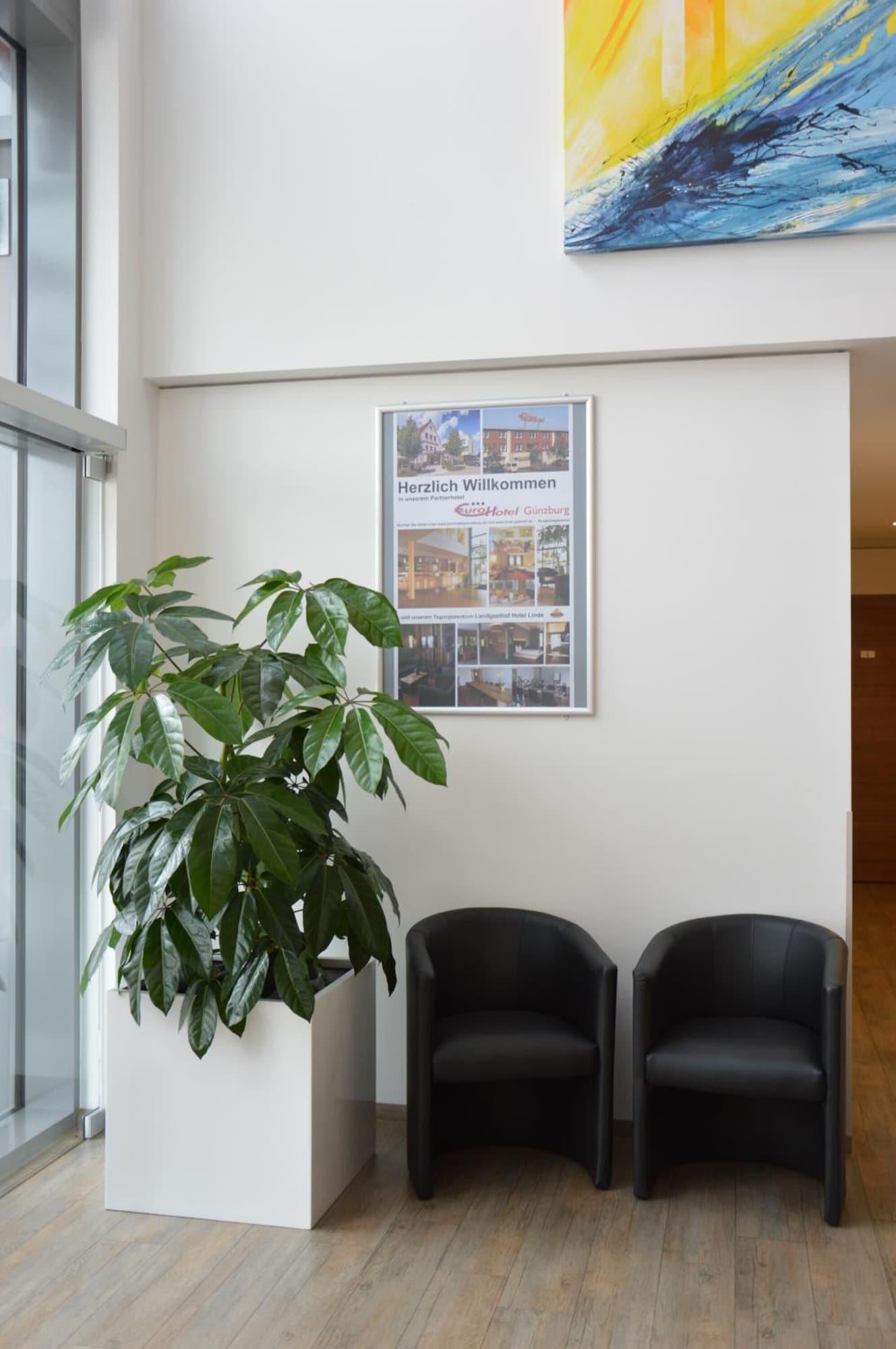 Vista Lobby Euro Hotel Friedberg