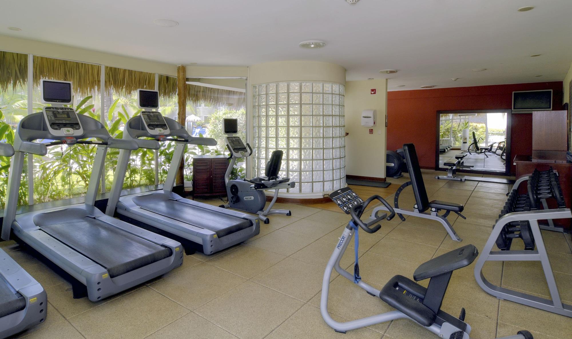 Gimnasio Fiesta Resort Central Pacific - All Inclusive