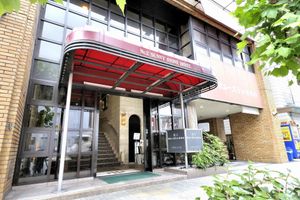 Alojamiento - Sunny Stone Hotel II