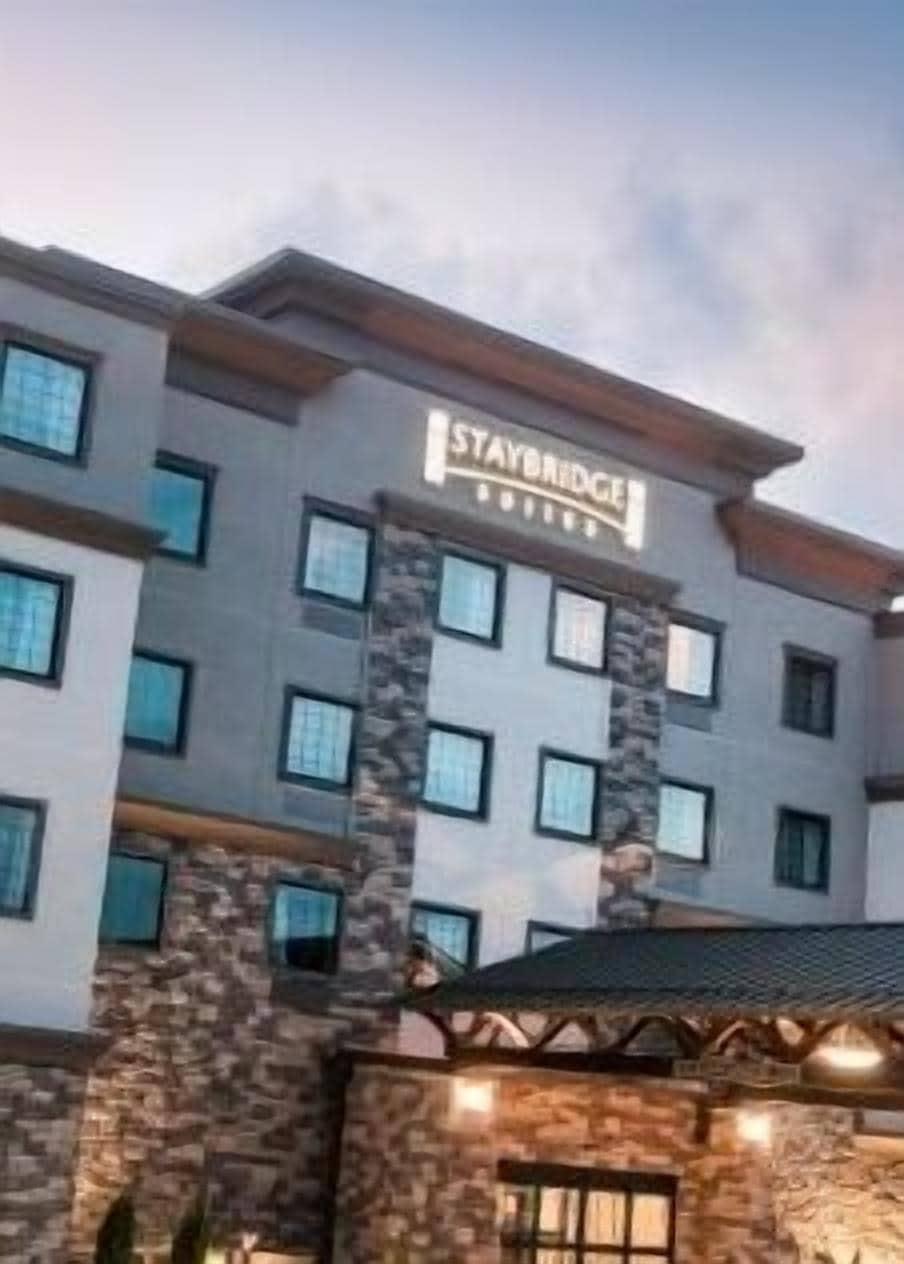 Vista Exterior Staybridge Suites Wisconsin Dells - Lake Delton by IHG