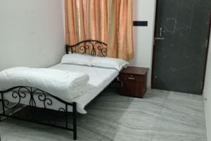 Alquiler Vacacional - Delightful 2-bedroom apartment , flat with AC in vibrant Jaipur