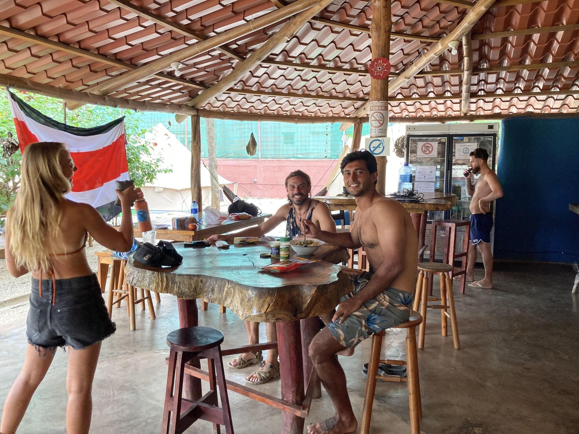 Comodidades del Alojamiento TamaHostel & Glamping