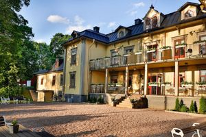 Alojamiento - Hennickehammars Herrgård