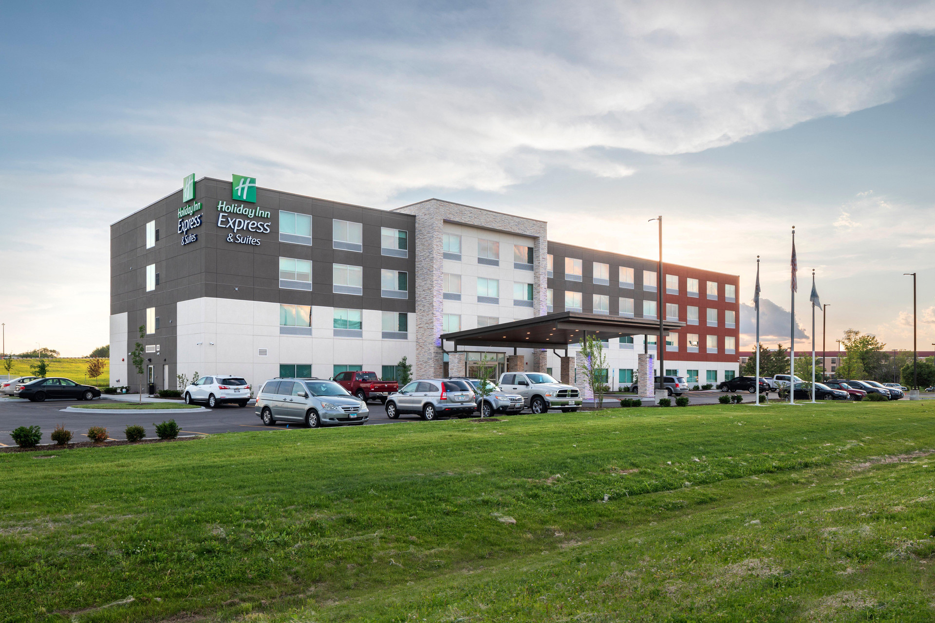 Vista Exterior Holiday Inn Exp & Sts Bourbonnais East - Bradley