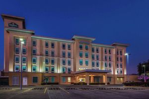 Alojamiento - La Quinta by Wyndham Poza Rica