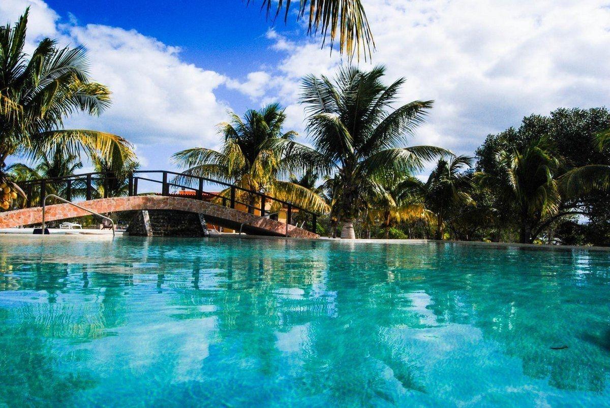 Instalaciones Recreativas Playa Maya Resorts