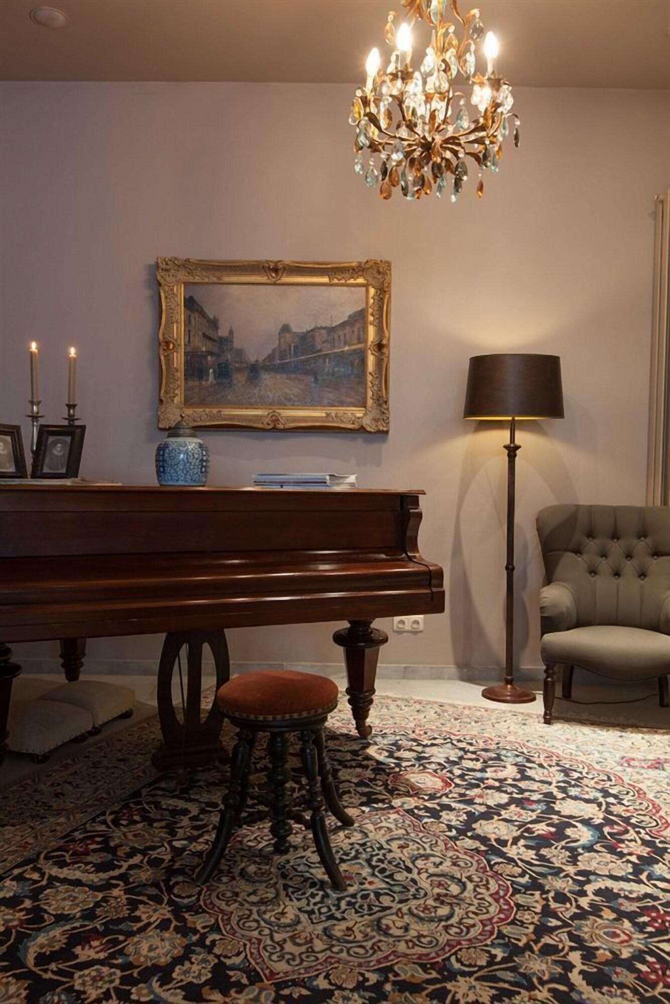Varios Hotel Boterhuis