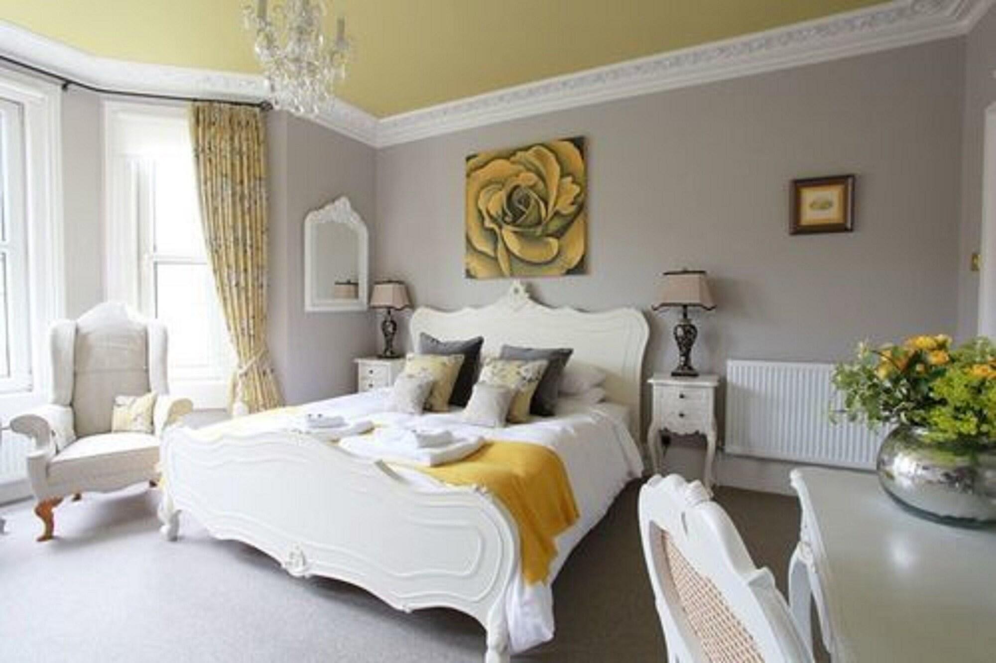 Varios Brindleys Boutique Bed & Breakfast