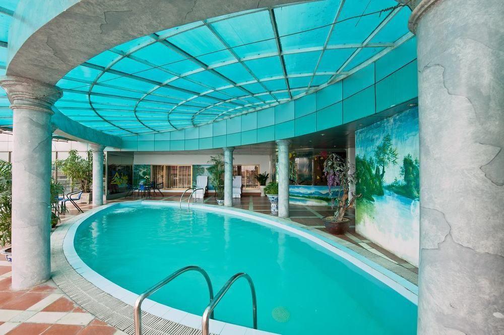 Vista Piscina Muong Thanh Vinh Hotel