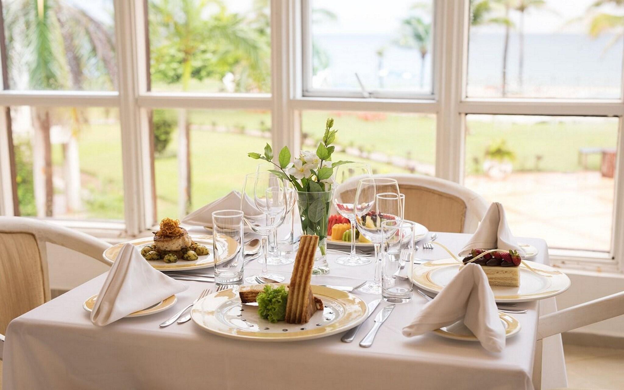 Restaurant Golden Tulip Dar Es Salaam