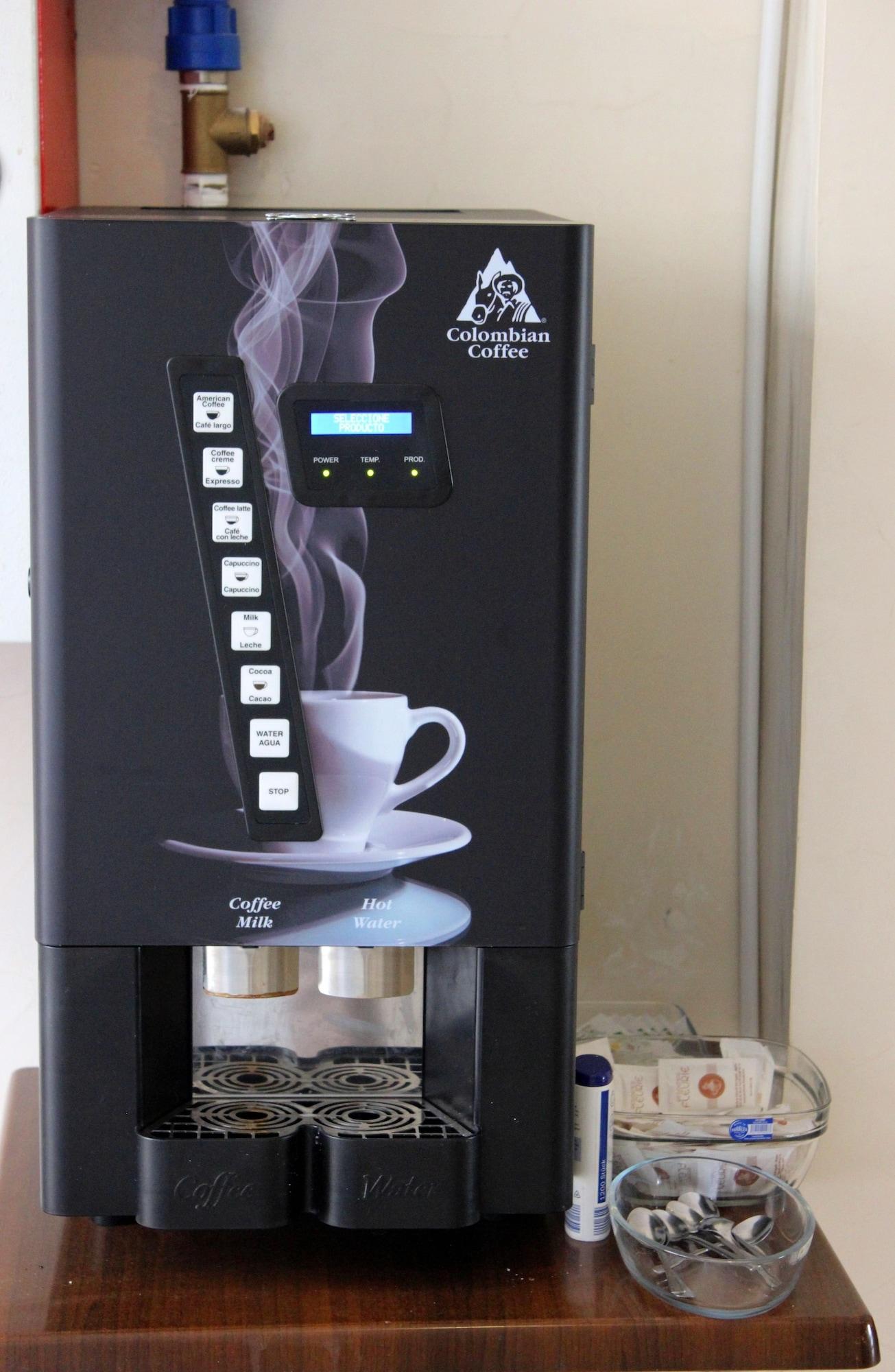 Bar/Salón Résidence Hôtelière Fleurie