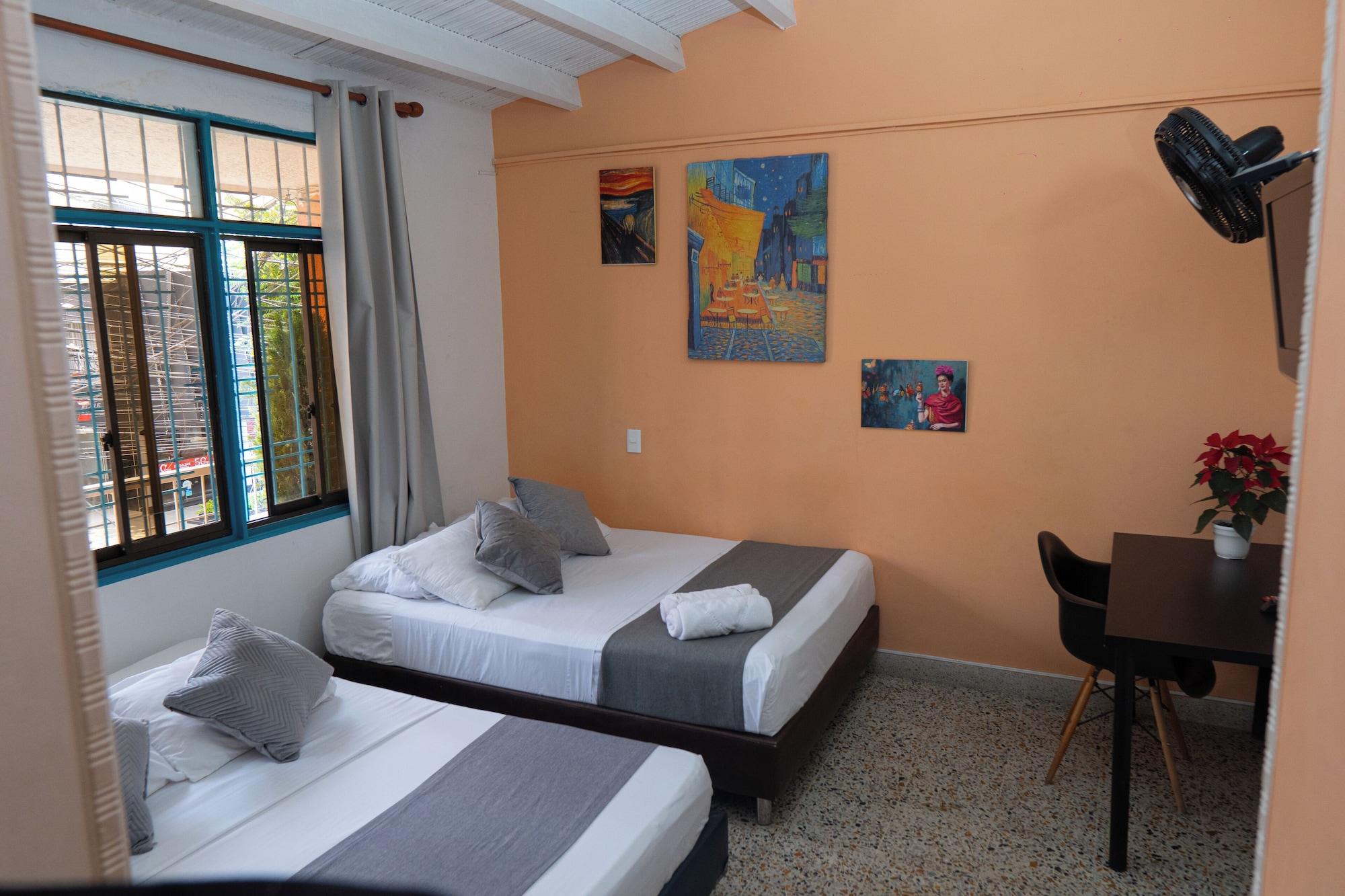 Varios Hotel Casa de Pinos