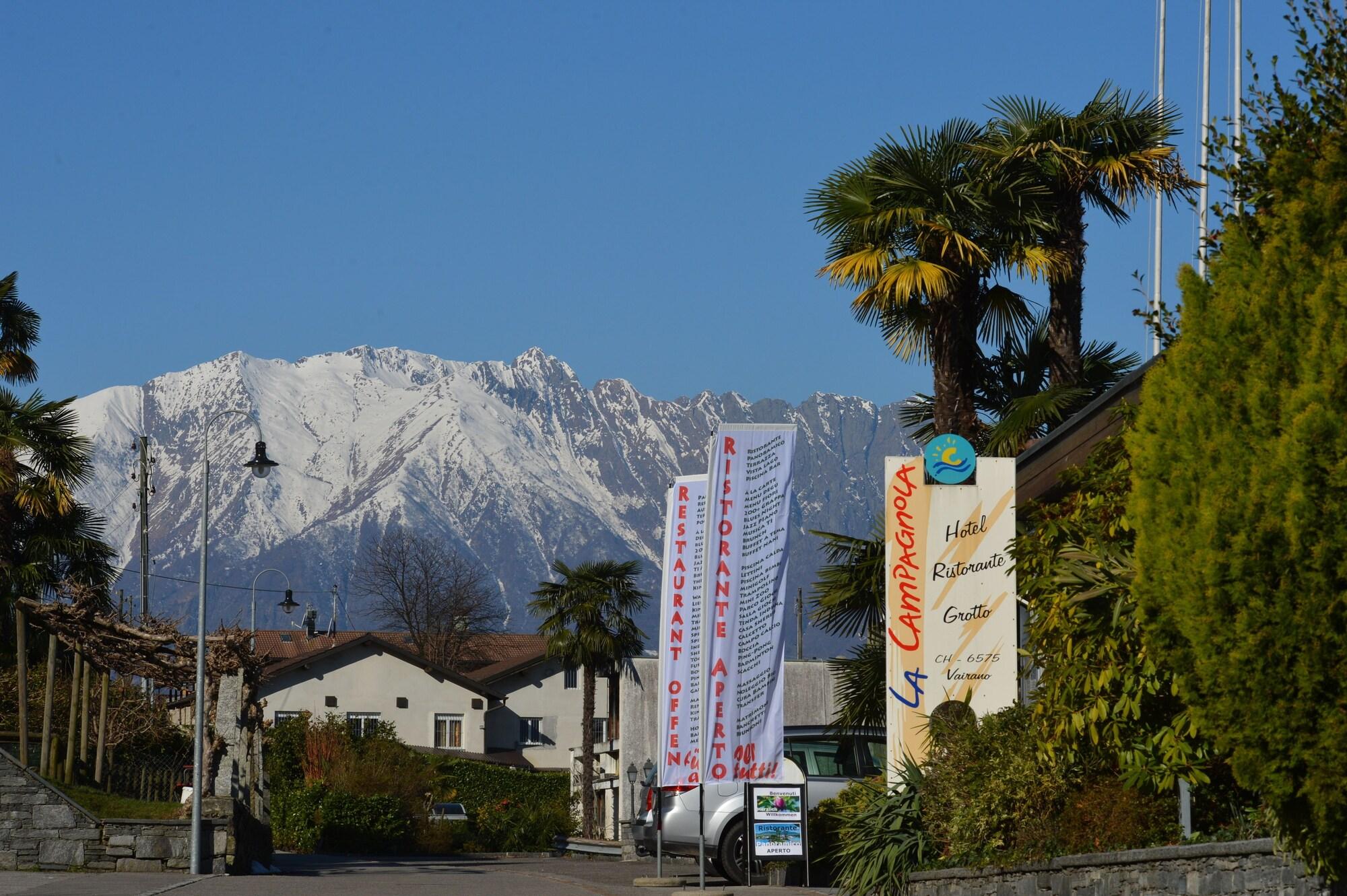 Vista Lobby Hotel La Campagnola