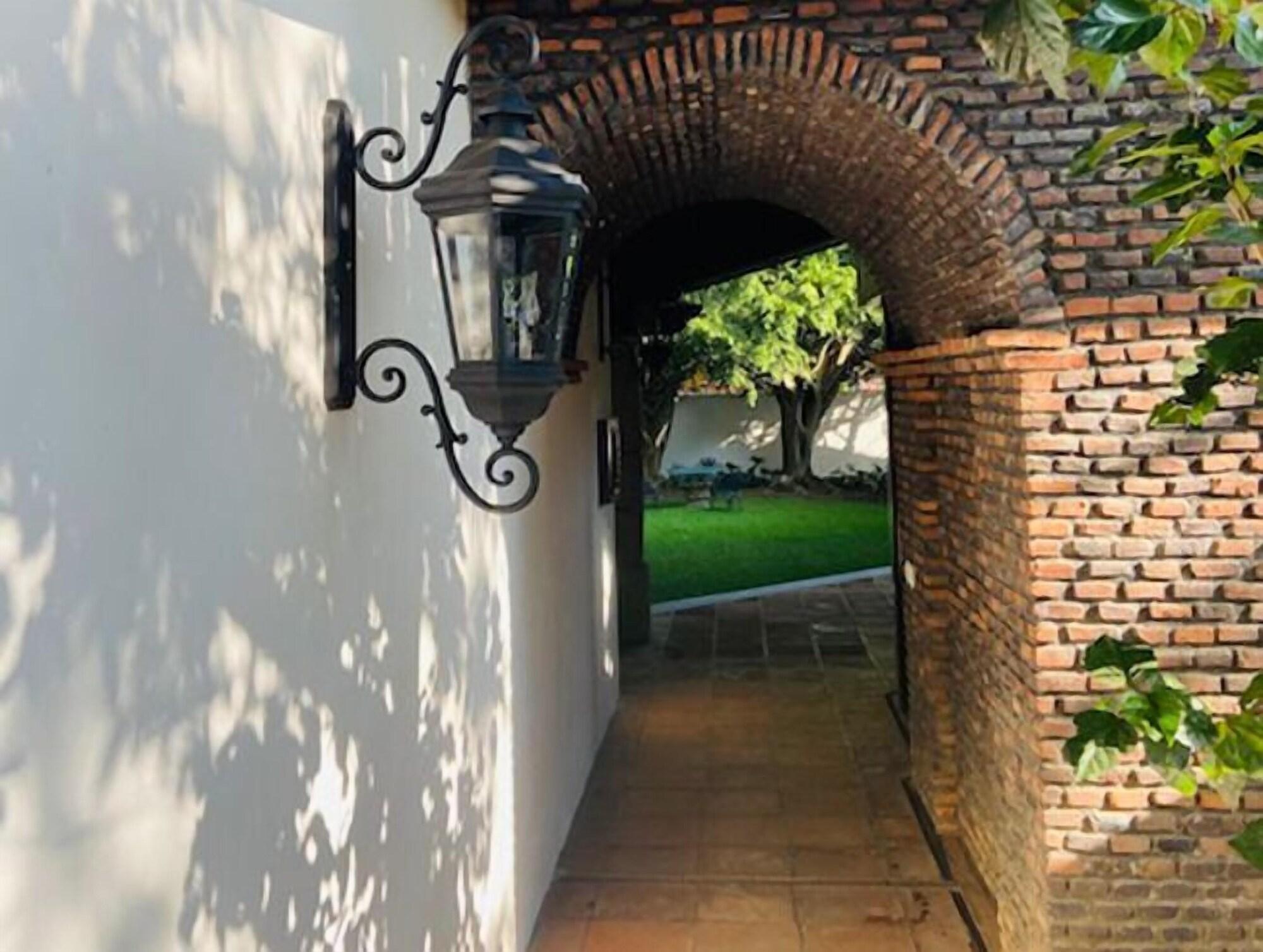 Vista Exterior Villa Tatala hotel boutique