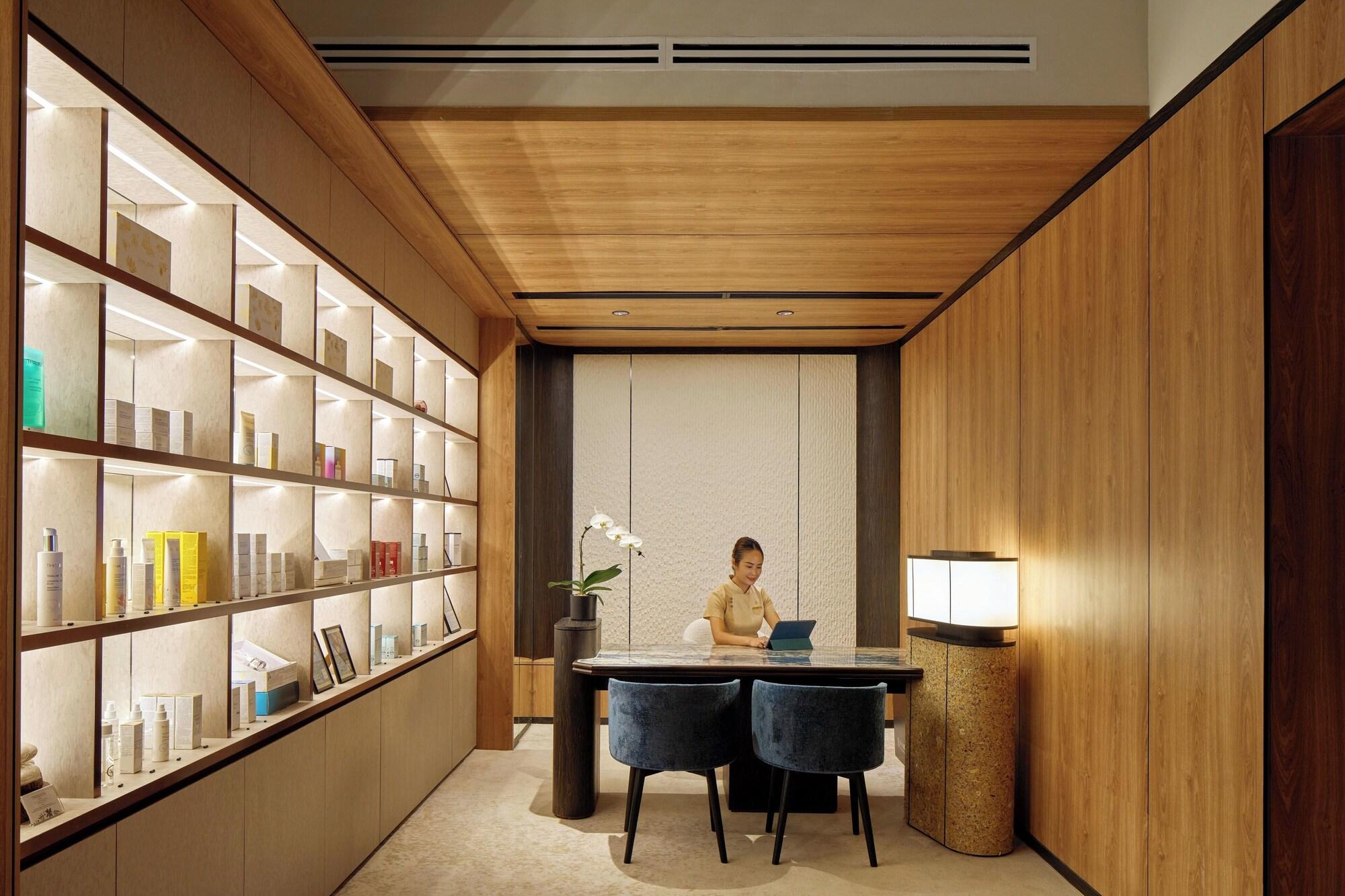 Spa PARKROYAL on Beach Road, Singapore