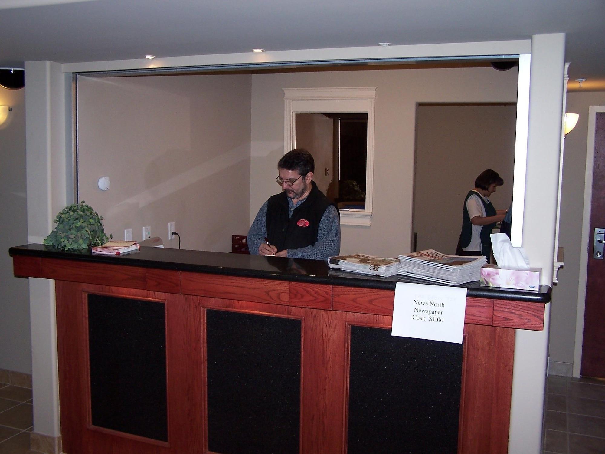 Vista Lobby Inuvik Capital Suites