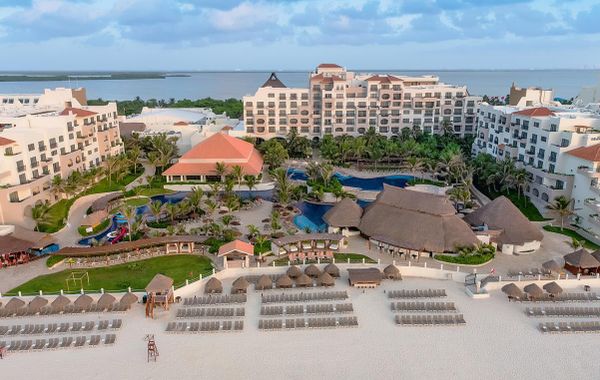 Fiesta Americana Condesa Cancún All Inclusive - Hoteles cerca de Laguna Nichupté en Cancún
