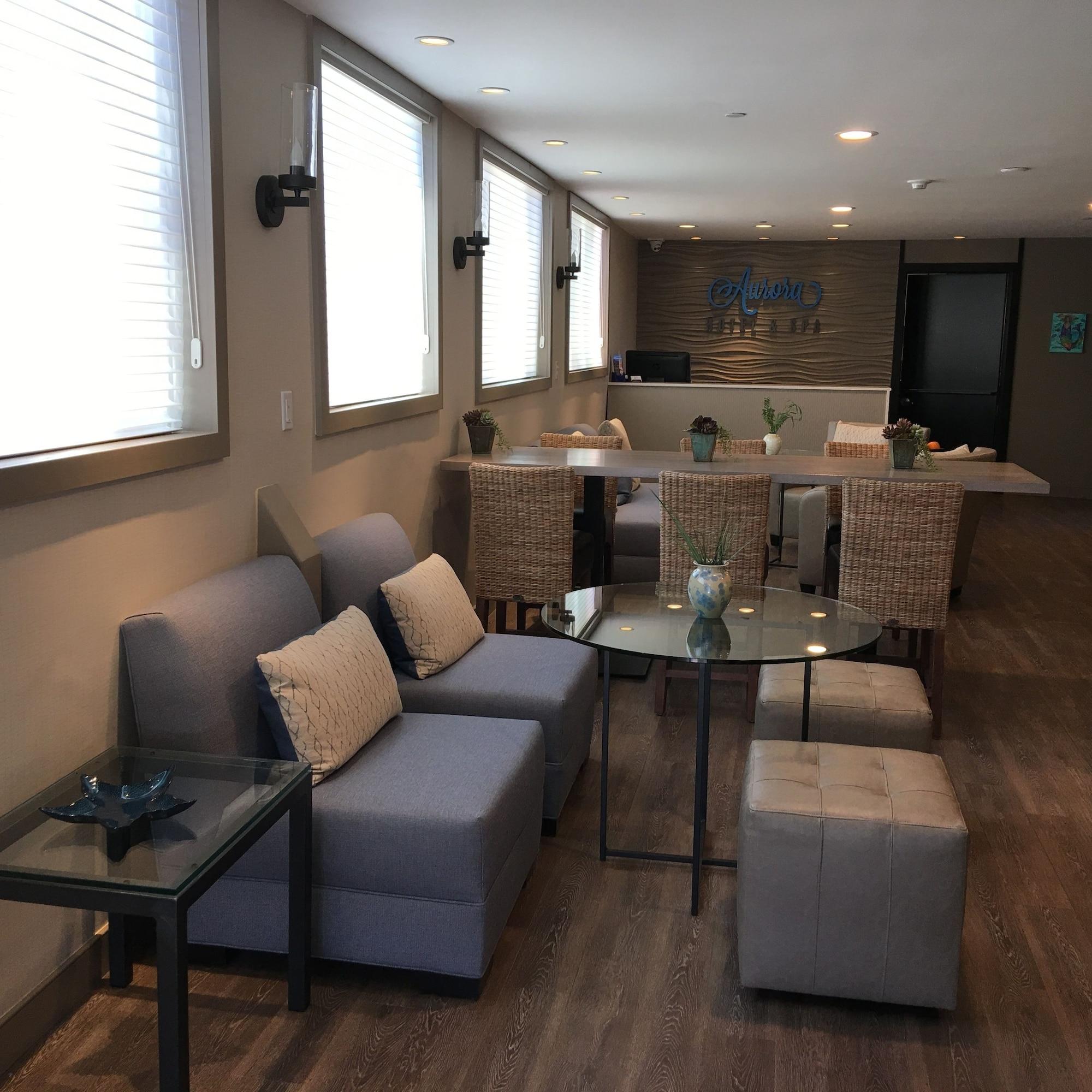 Vista Lobby Aurora Hotel