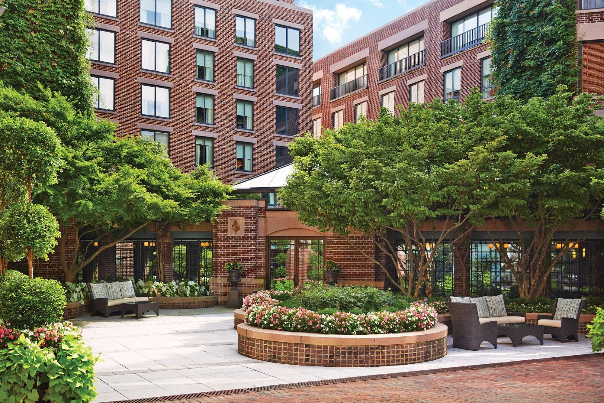 Vista Exterior Four Seasons Hotel Washington DC