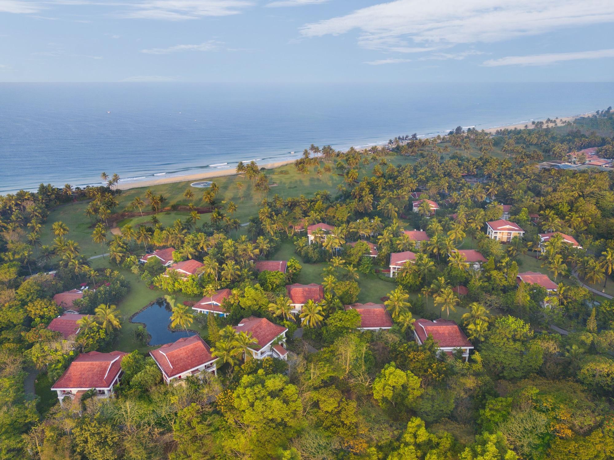 Vista Exterior Taj Exotica Resort & Spa, Goa