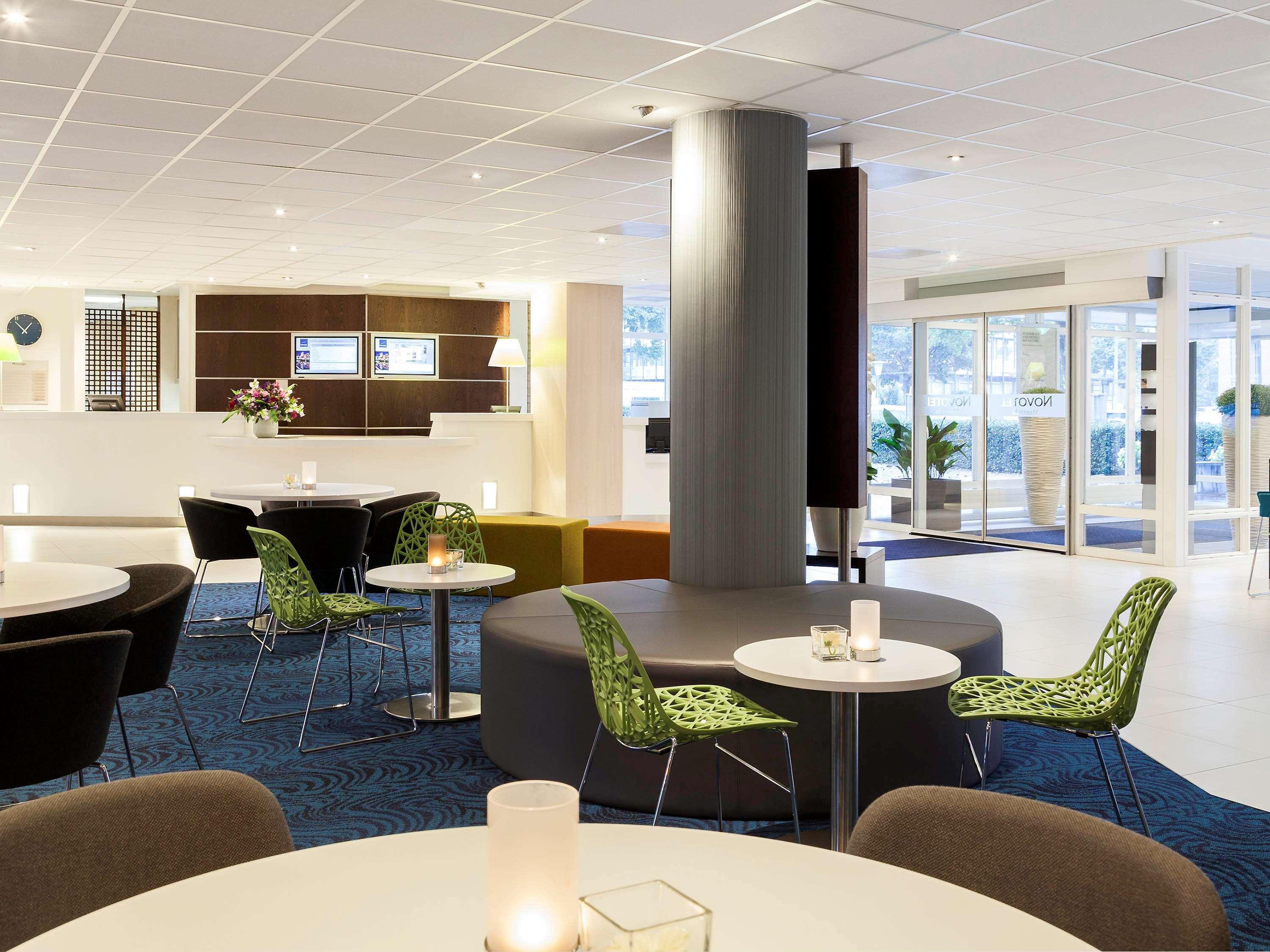 Bar/Salón Novotel Maastricht