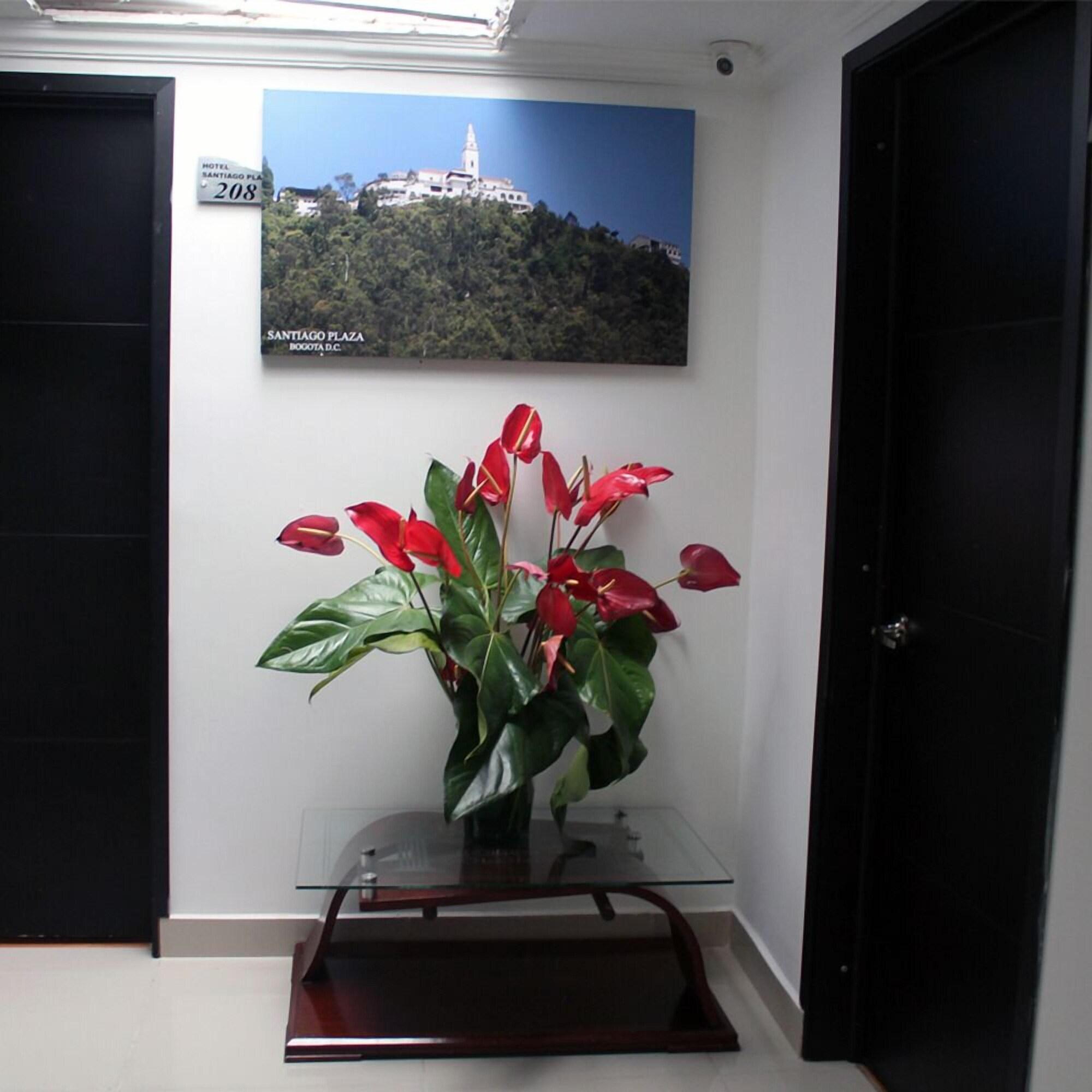 Vista Lobby Hotel Santiago Plaza