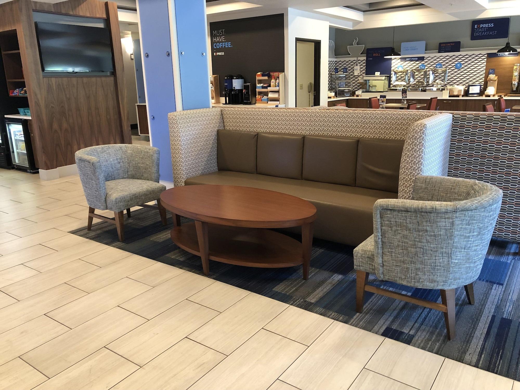Vista Exterior Holiday Inn Express & Suites Ashland by IHG