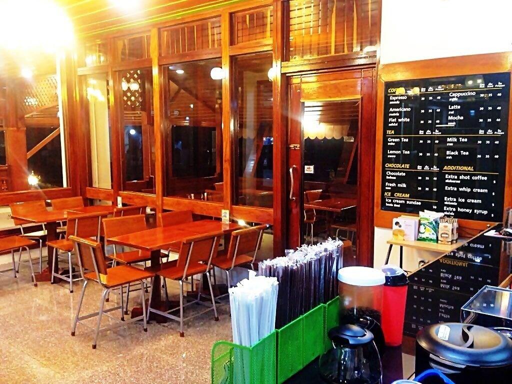 Restaurant Riverfront Hotel Mukdahan