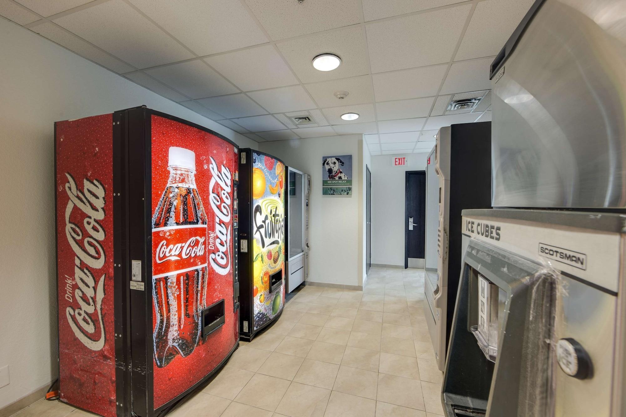 Instalaciones Recreativas Motel 6 Brampton, ON - Toronto