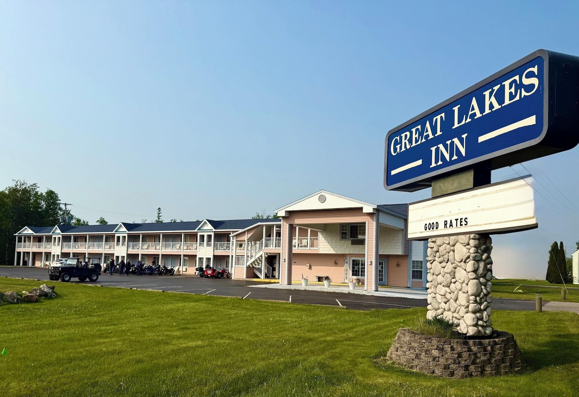 Varios Great Lakes Inn