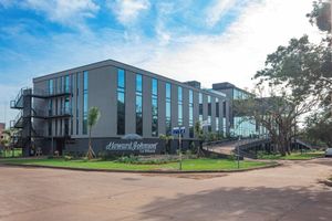 Alojamiento - Howard Johnson Plaza La Ribera