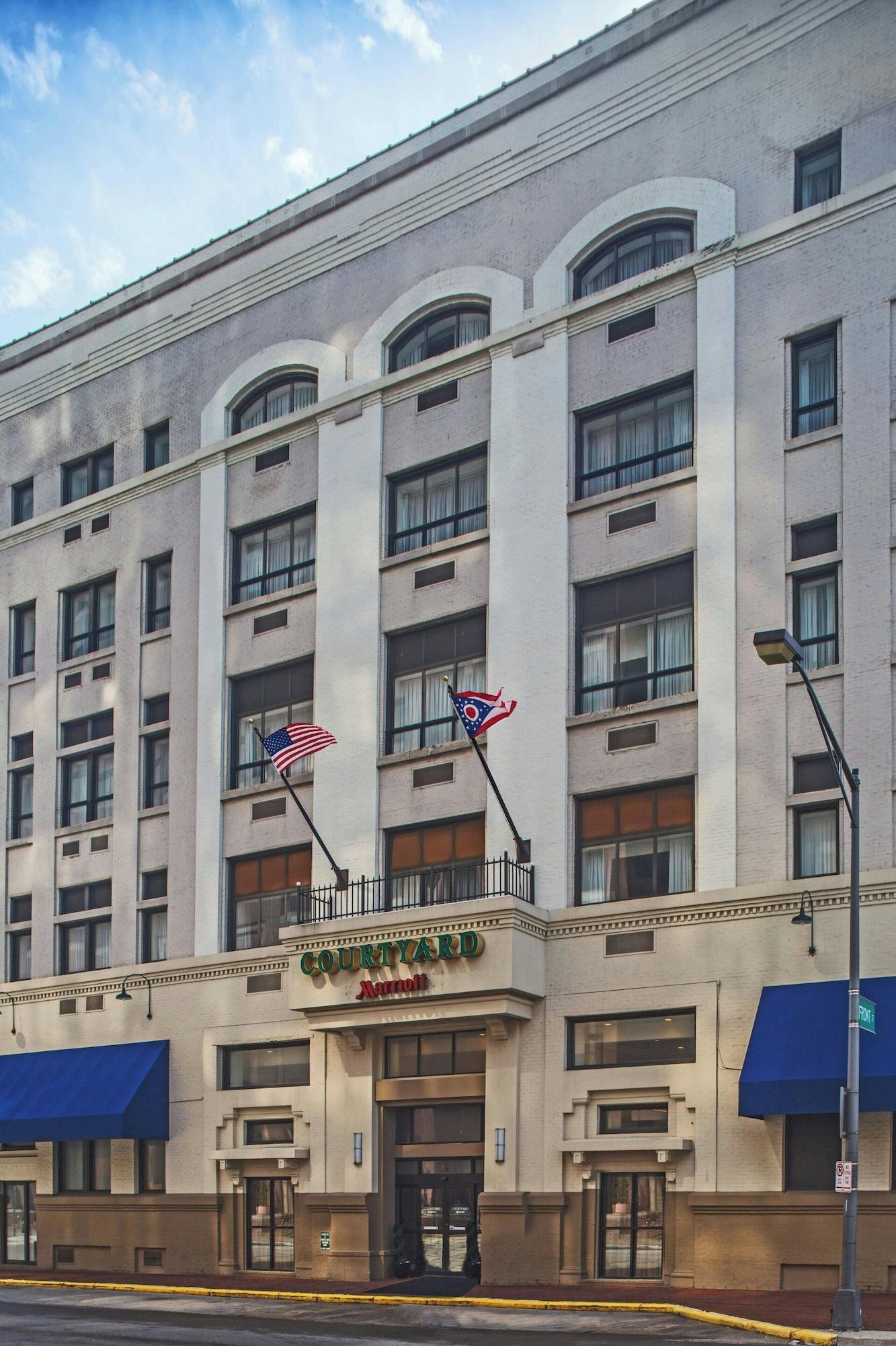 Vista Exterior Courtyard by Marriott Columbus Downtown