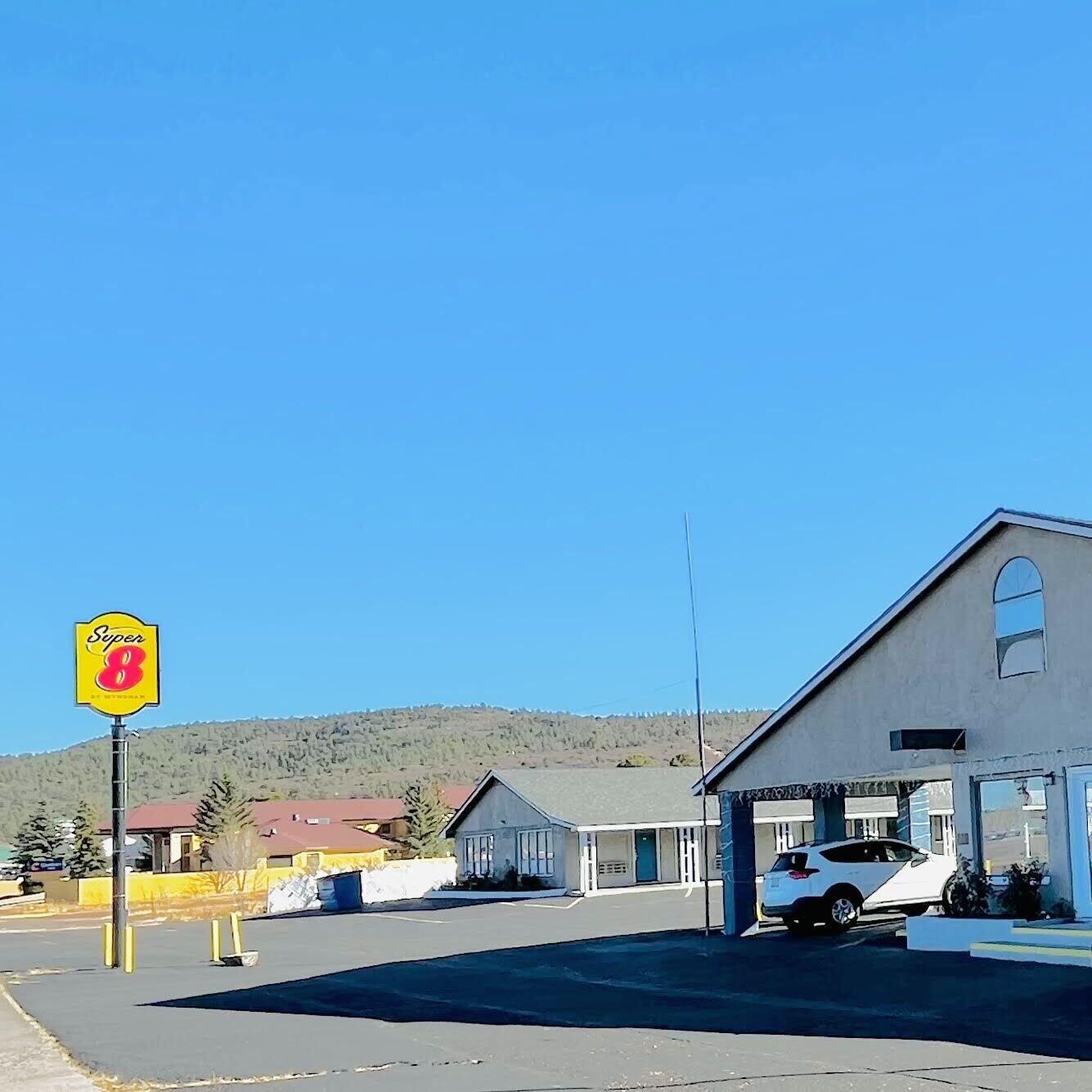 Varios Super 8 by Wyndham Williams West Route 66/Grand Canyon Area