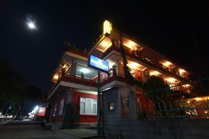 Alojamiento - Fairmount Hotel