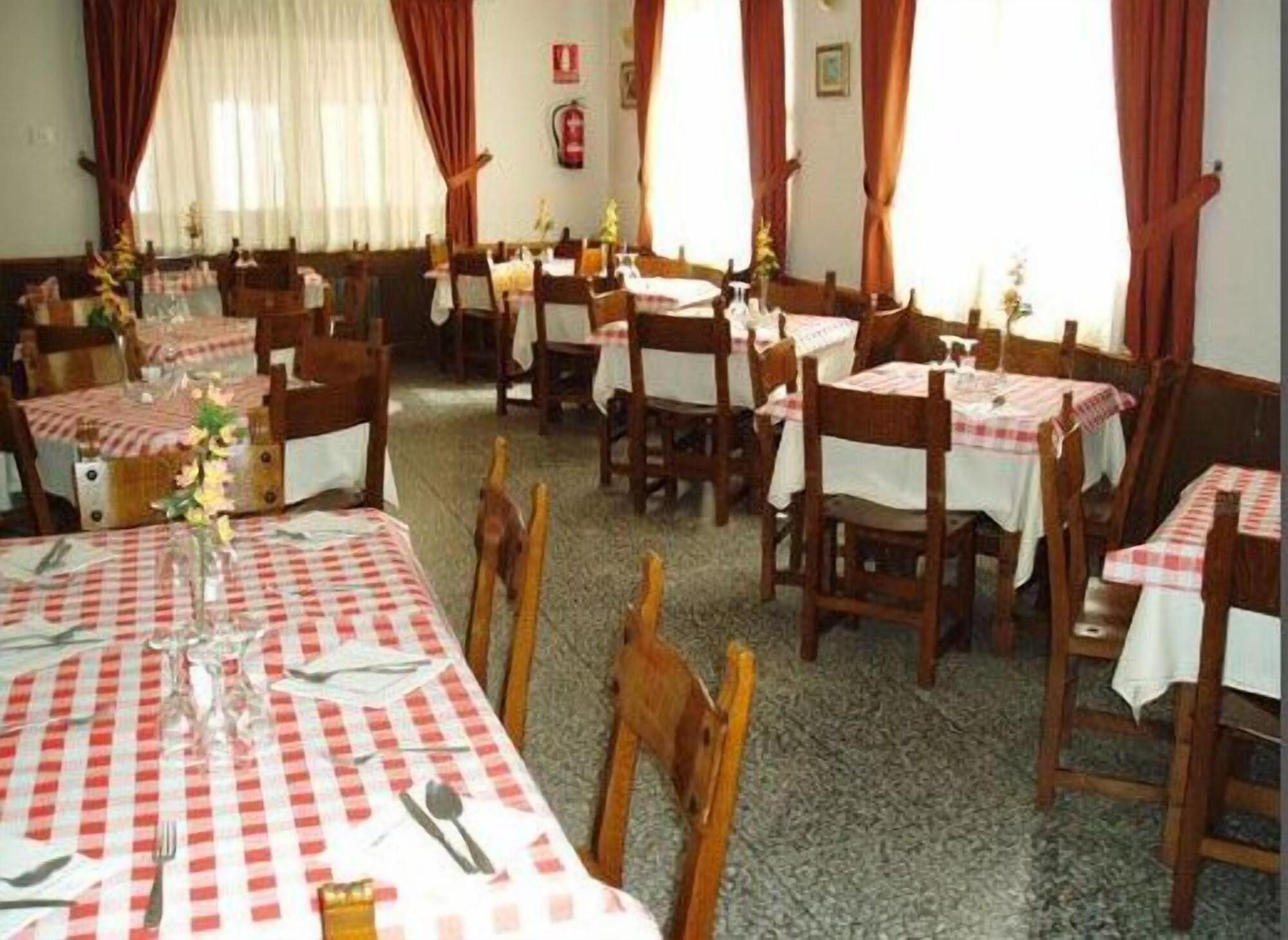 Bar/Salón Apartamentos Jucar