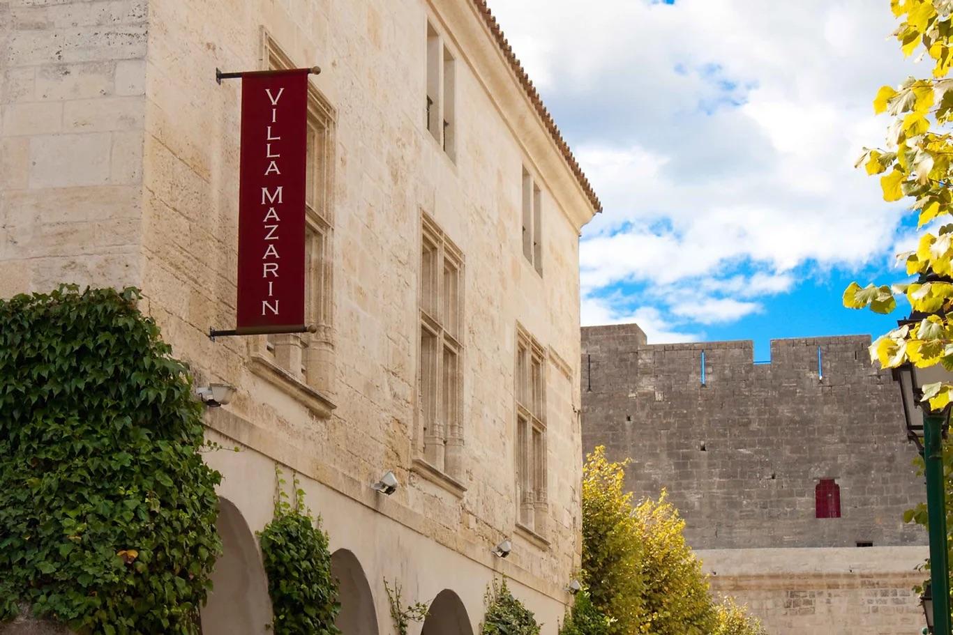 Vista Exterior Villa Mazarin