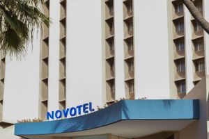 Alojamiento - Novotel Dakar