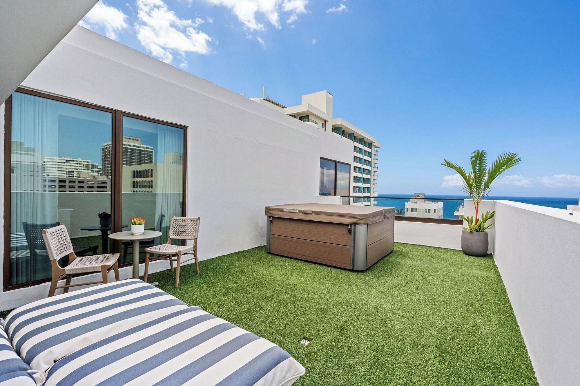 Equipamiento de Habitación HiBird- Apartment and Suites Hotel