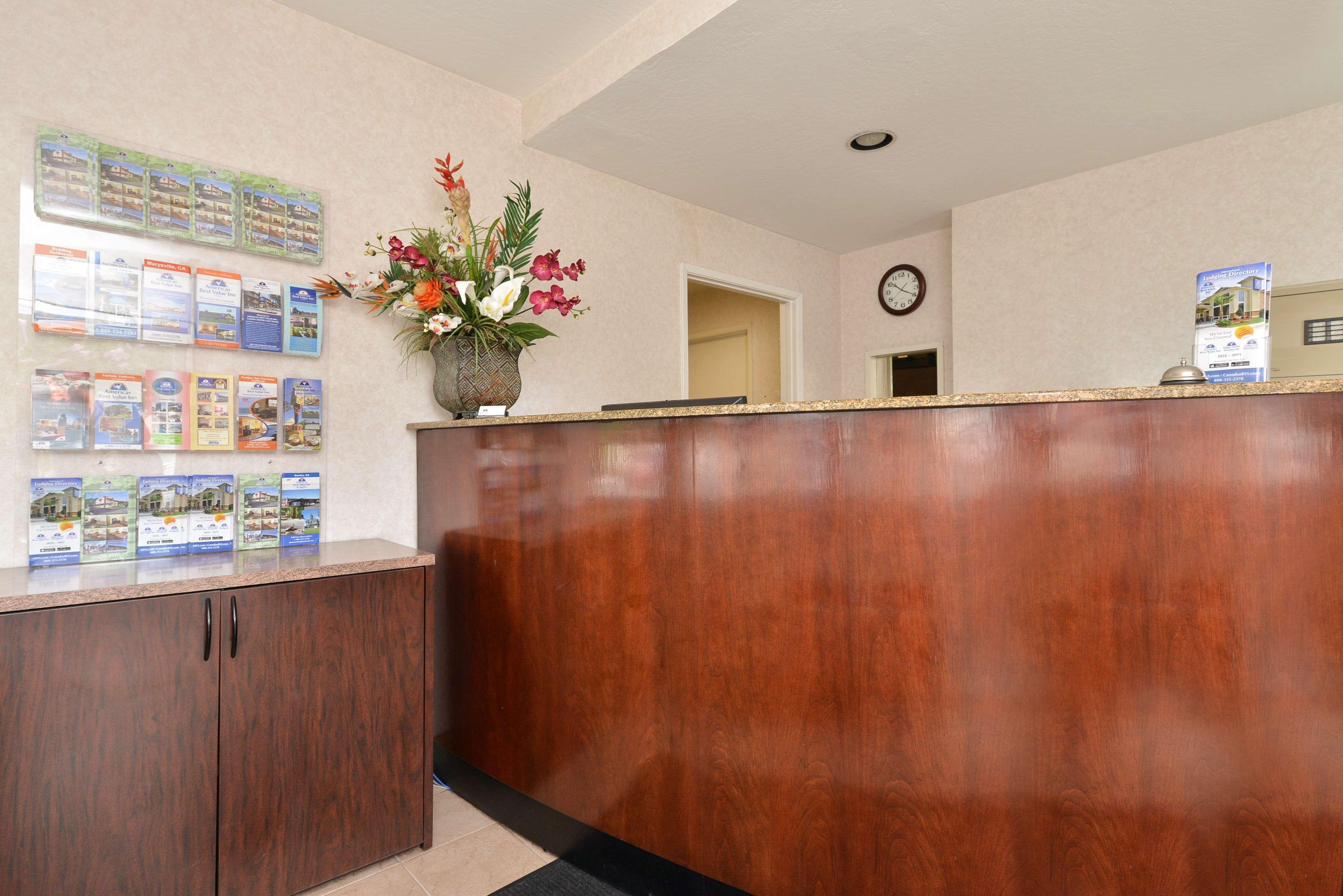 Vista Lobby Americas Best Value Inn San Jose Convention Center